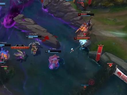 HLE力克T1,BDD操刀奇招英雄翻盘鏖战多局四强赛,留下经典瞬间 HLE力克T1,BDD操刀奇招英雄翻盘鏖战多局四强赛,留下经典瞬间