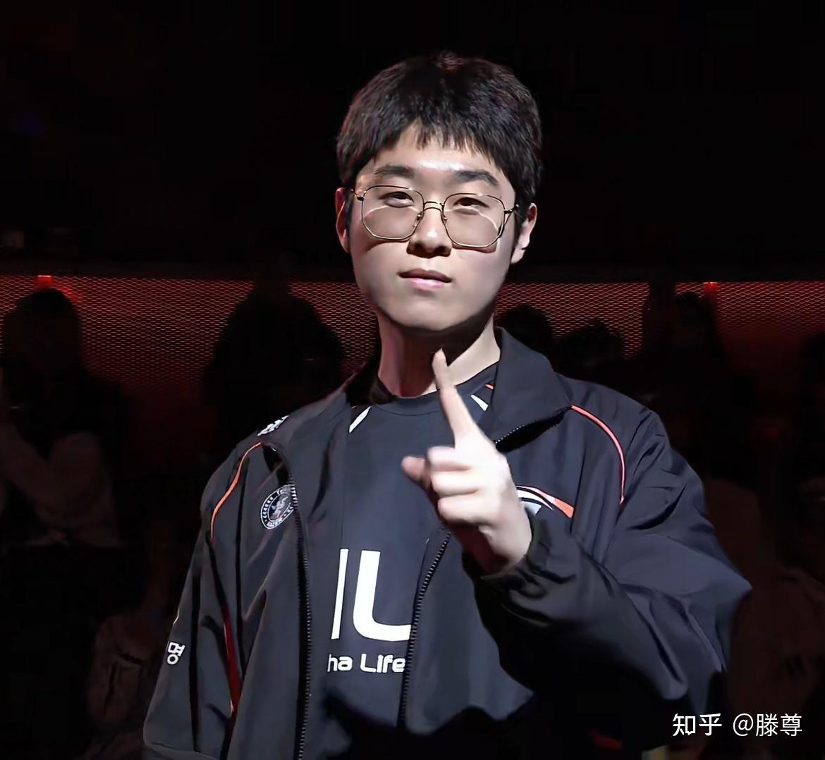 BRO鏖战HLE,Uzi单局斩获MVP宿命之战小组赛,锁定晋级资格 BRO鏖战HLE,Uzi单局斩获MVP宿命之战小组赛,锁定晋级资格